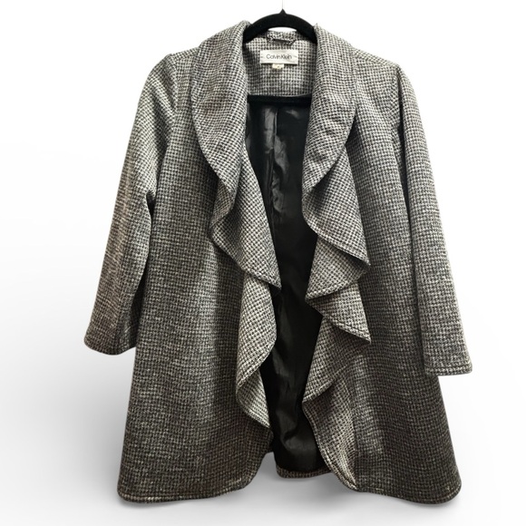 Calvin Klein Jackets & Blazers - Calvin Klein Black White Open Ruffle Waterfall Blazer Jacket ✨